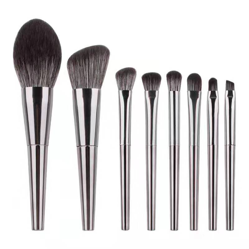 Women cosmetic brush