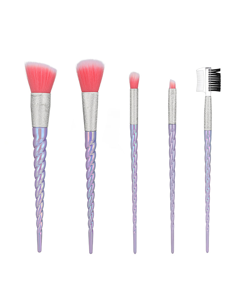 Women cosmetic brush