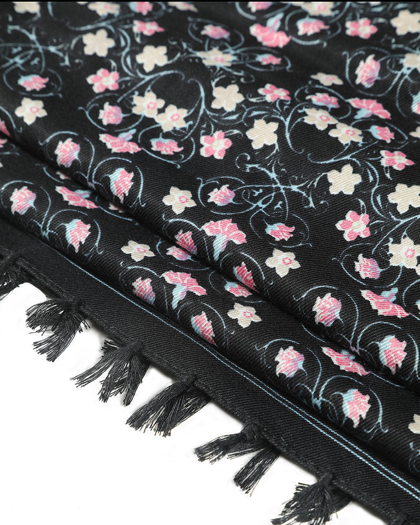 Tassels scarf