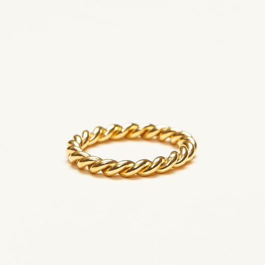 Simple Twist Band Ring